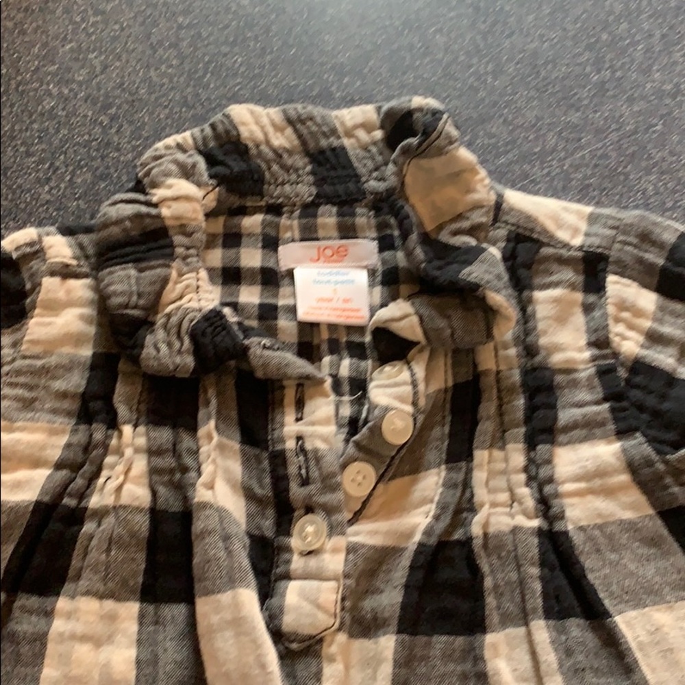 Shirt - Picture 3 of 3